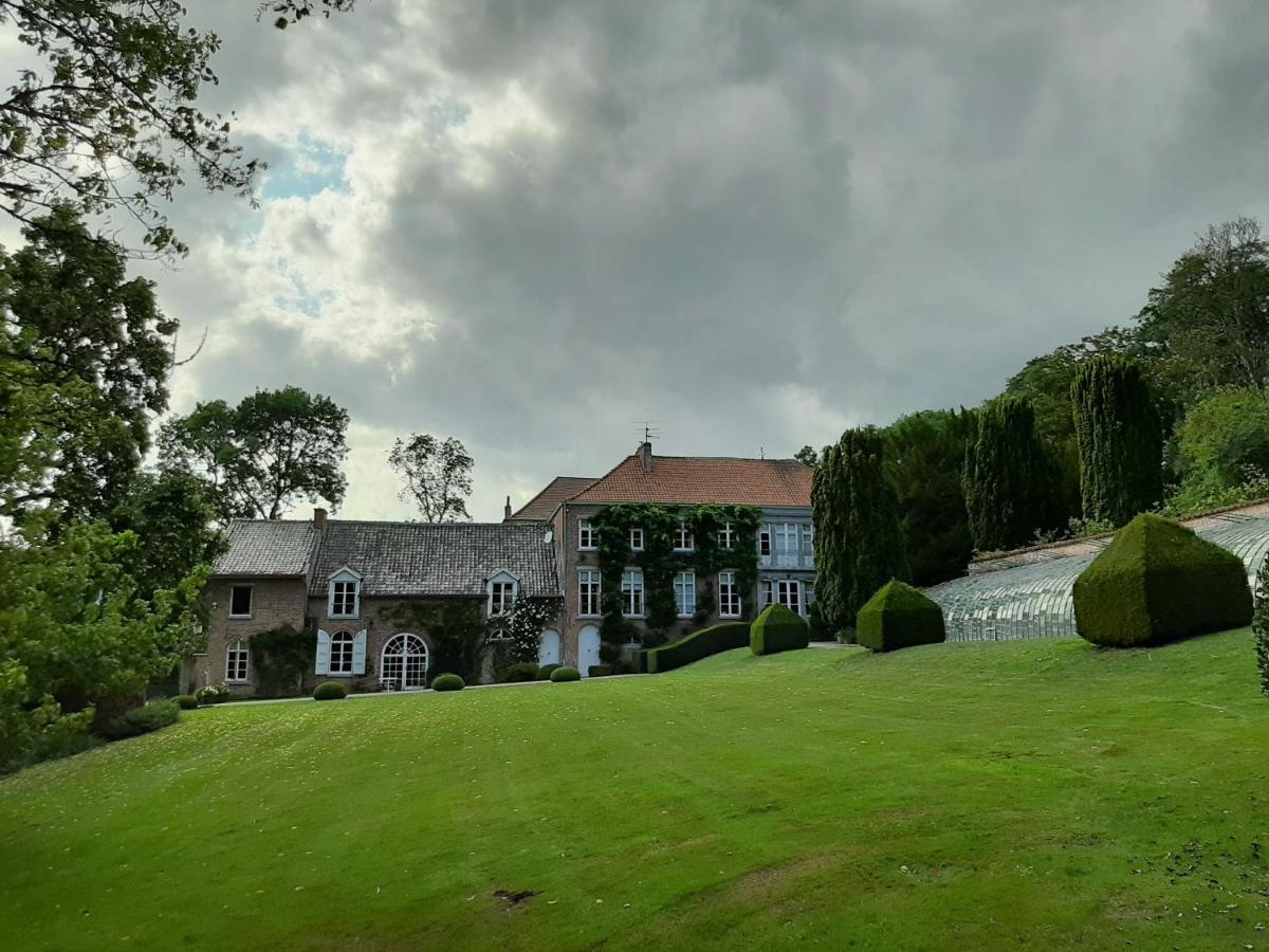Le Bocage Fleuri Bed & Breakfast Mons Dış mekan fotoğraf